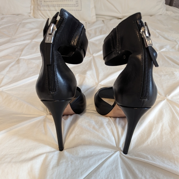 Marciano high heel shoes - Picture 3 of 3
